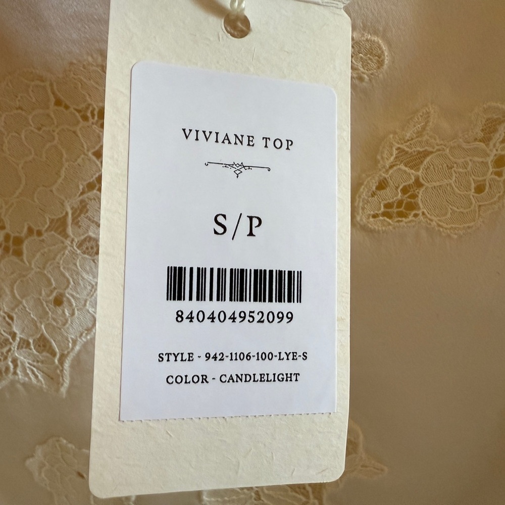 NWT! Doen VIVIANE TOP IN CANDLELIGHT in size S - Picture 7 of 7